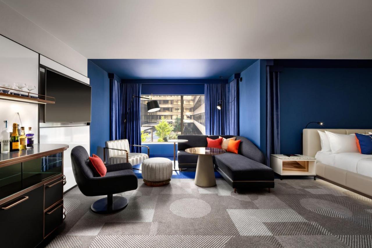W Toronto Hotell Exteriör bild